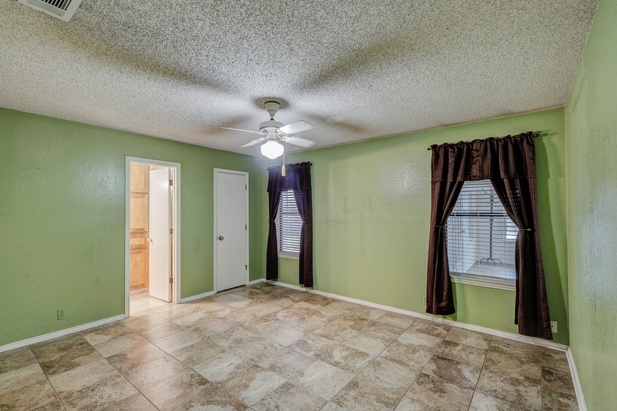 1110 Hemphill Court Cleburne TX 76033