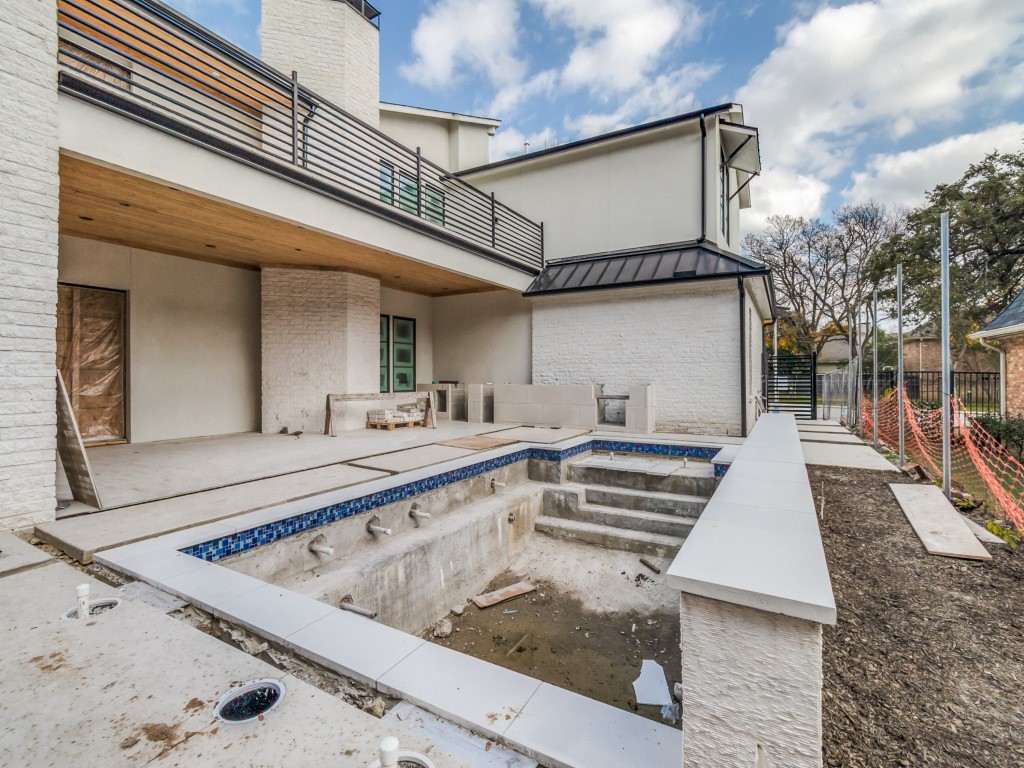 9539 Boedeker Drive Dallas TX 75225