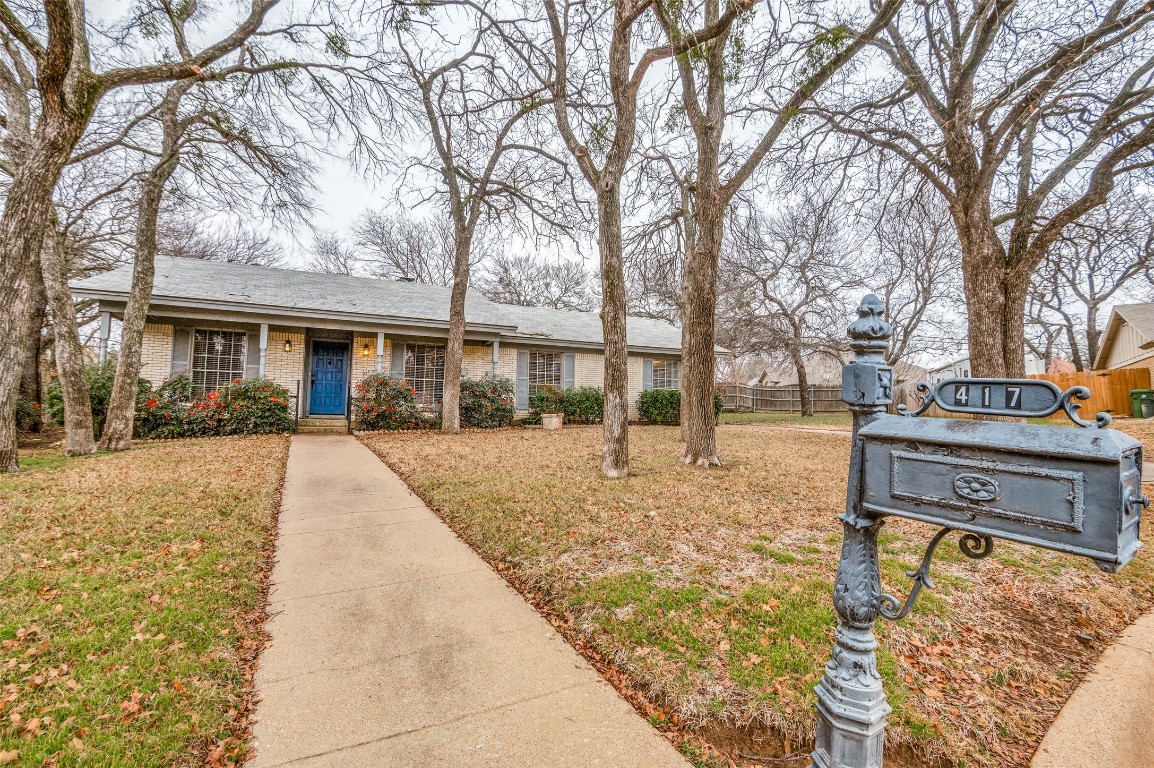 417 Hill Court Hurst TX 76053