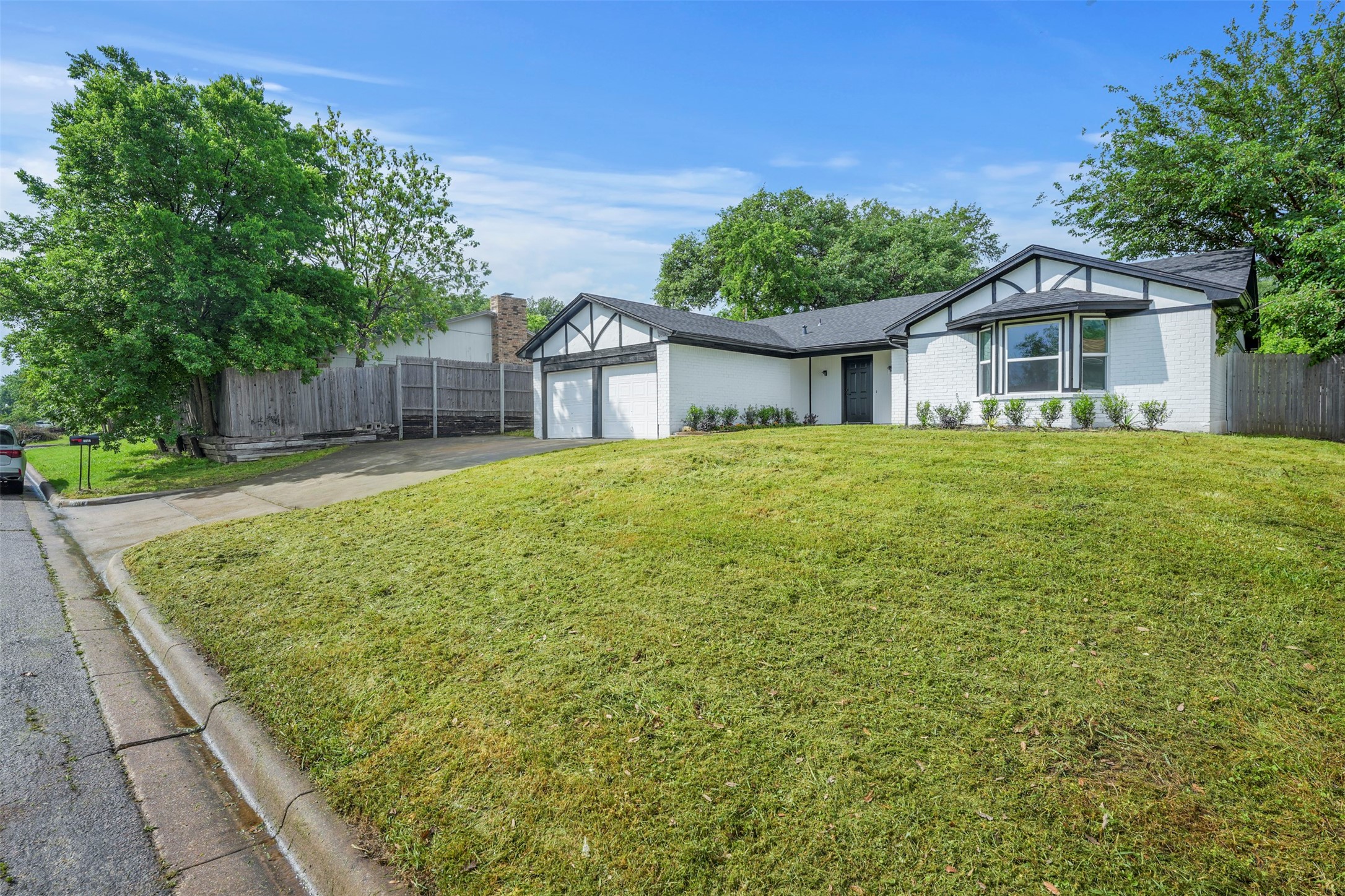 7012 Woodmoor Road Fort Worth TX 76133