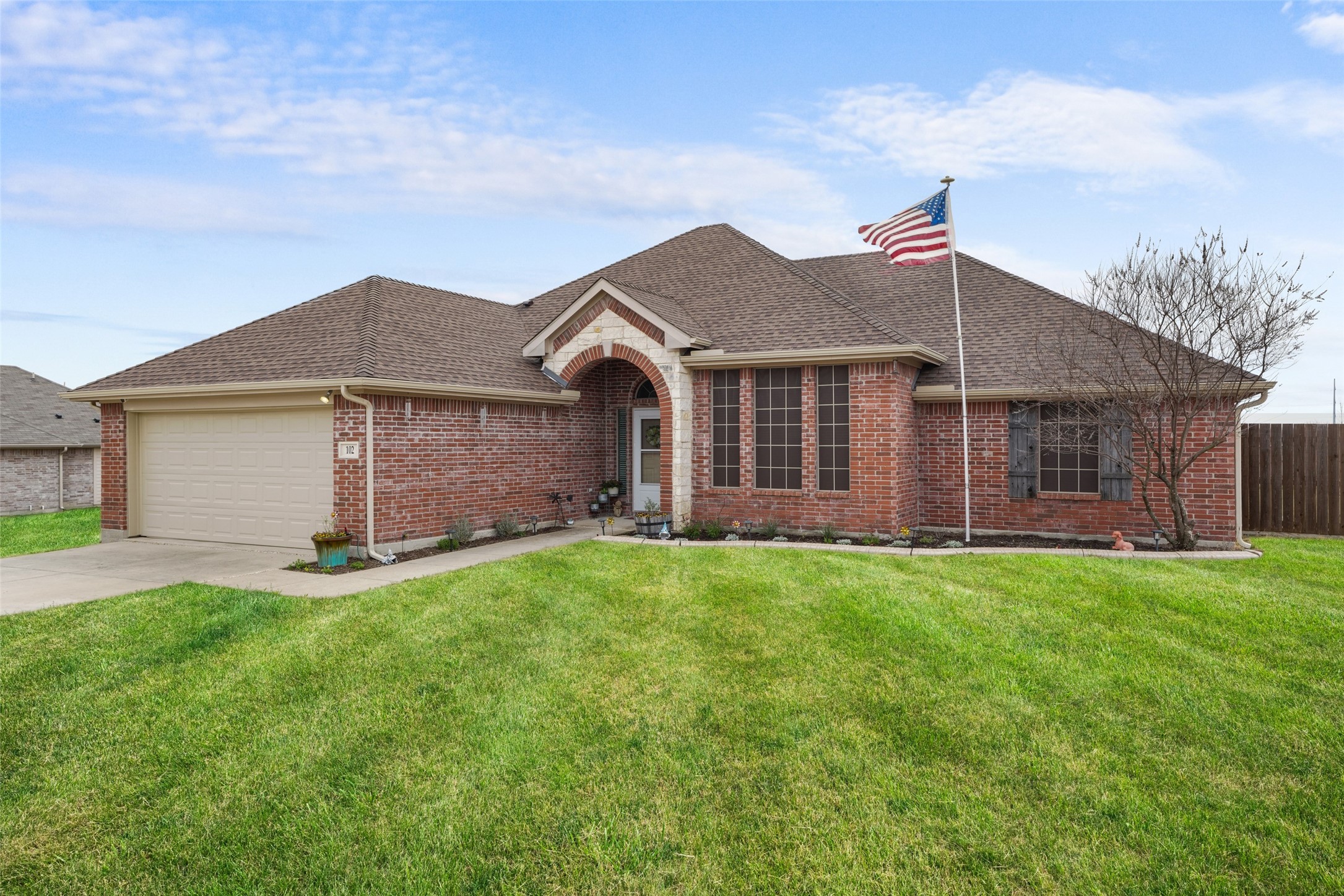 102 Avery Lane Fate TX 75189