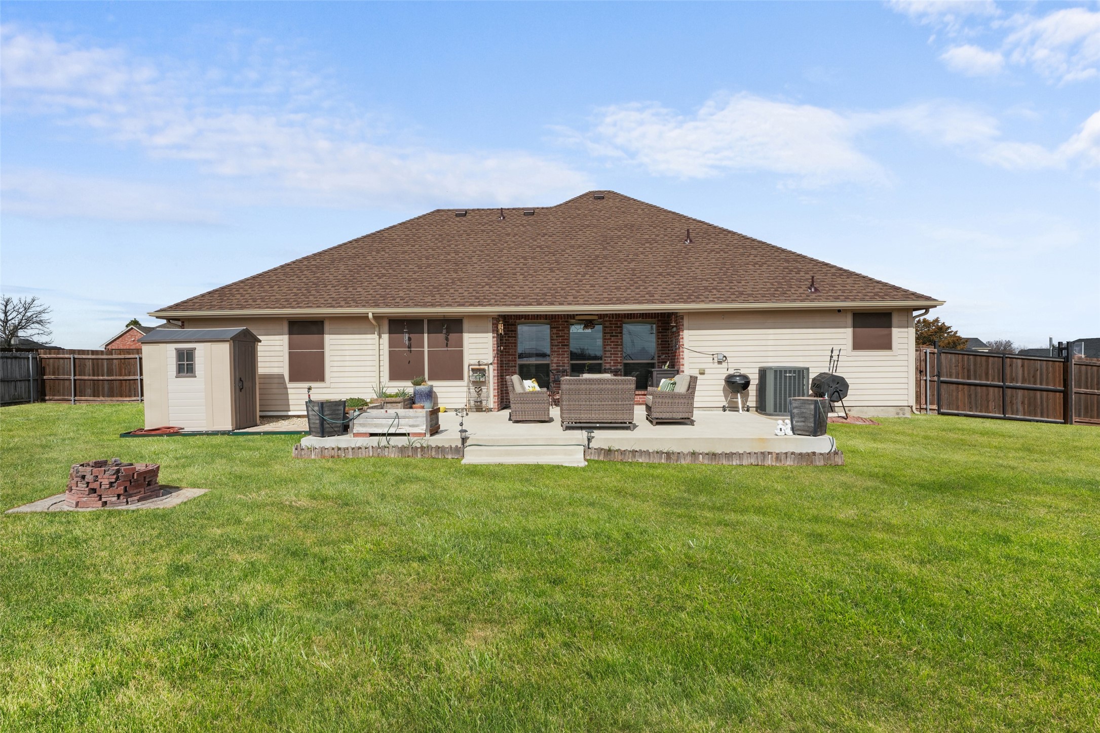 102 Avery Lane Fate TX 75189