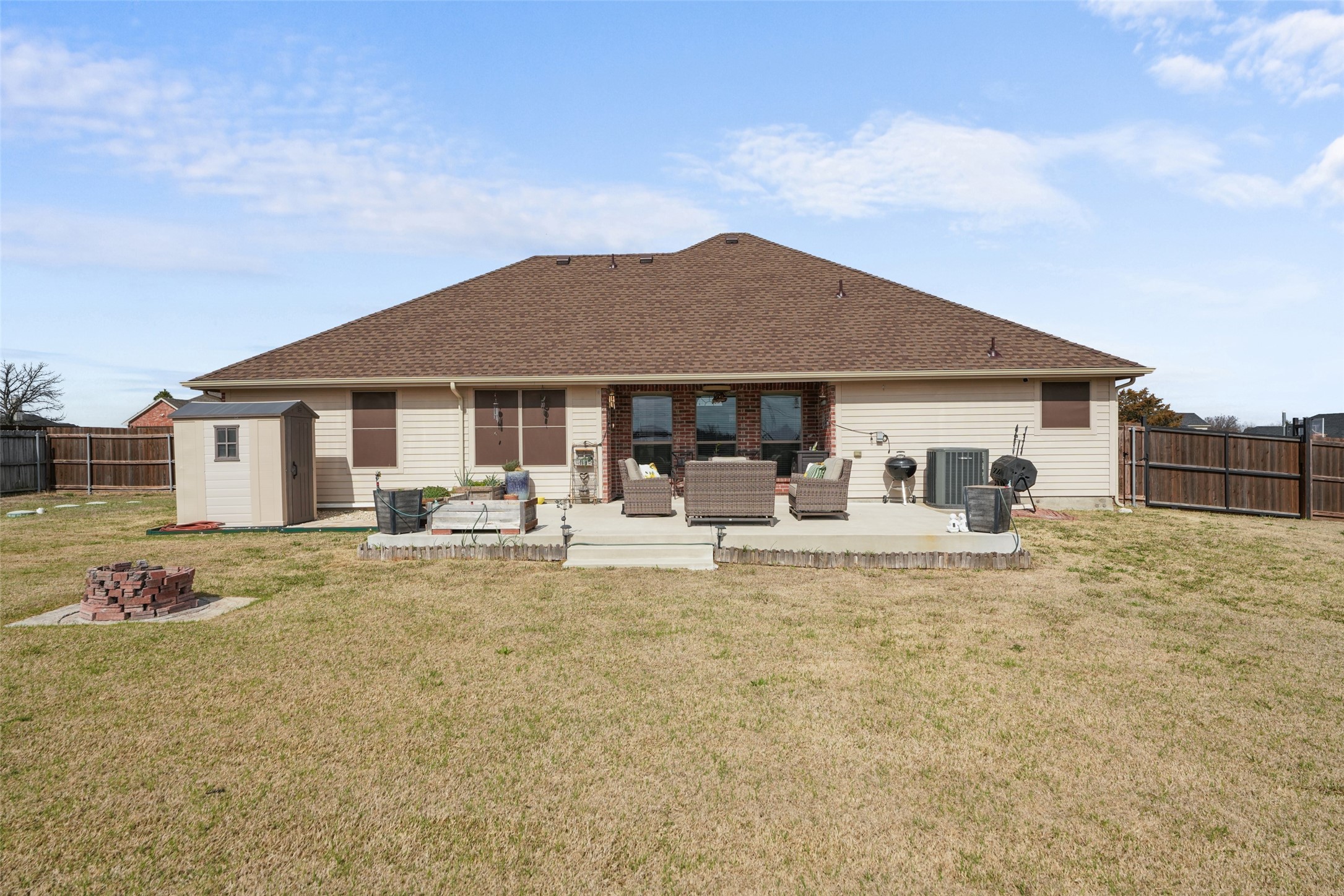102 Avery Lane Fate TX 75189
