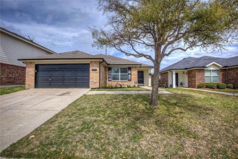 9844 Sparrow Hawk Lane Fort Worth TX 76108
