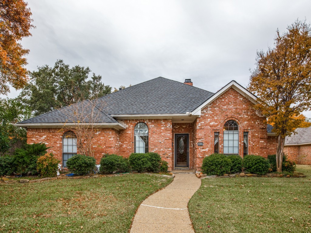 2305 Rocky Trail Garland TX 75044