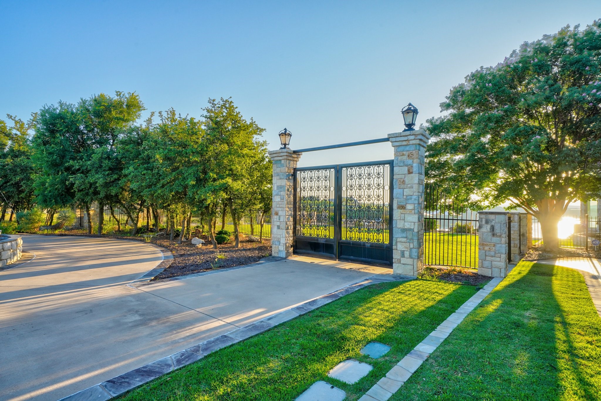 175 Bay Hill Drive Possum Kingdom Lake TX 76449