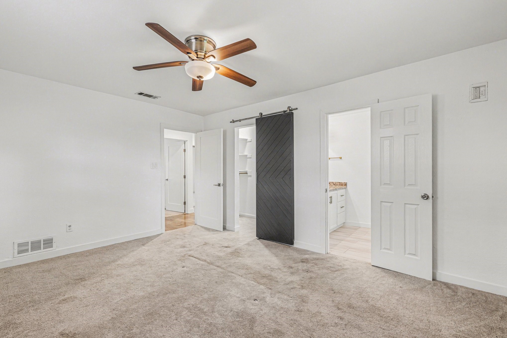 3127 Merrell Road Dallas TX 75229