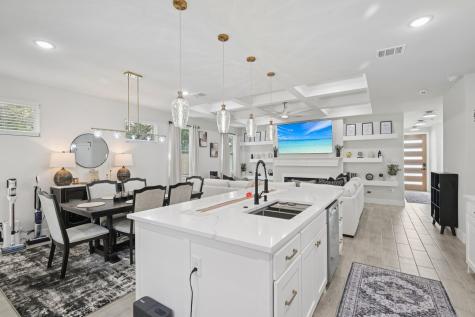 5601 San Jacinto Drive Granbury TX 76048