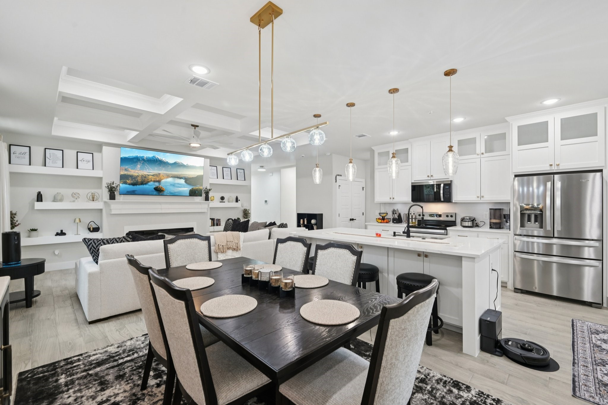 5601 San Jacinto Drive Granbury TX 76048