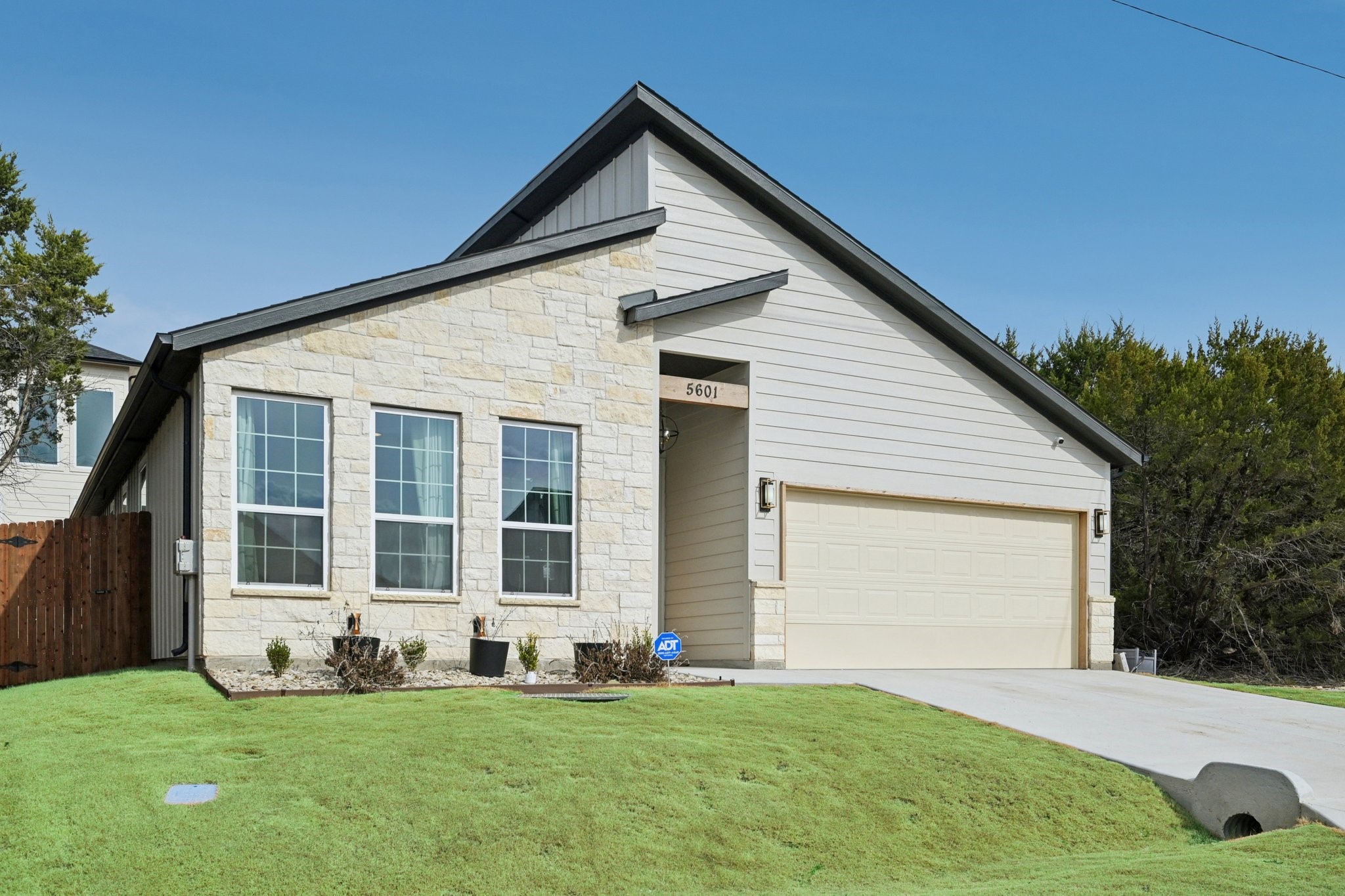 5601 San Jacinto Drive Granbury TX 76048