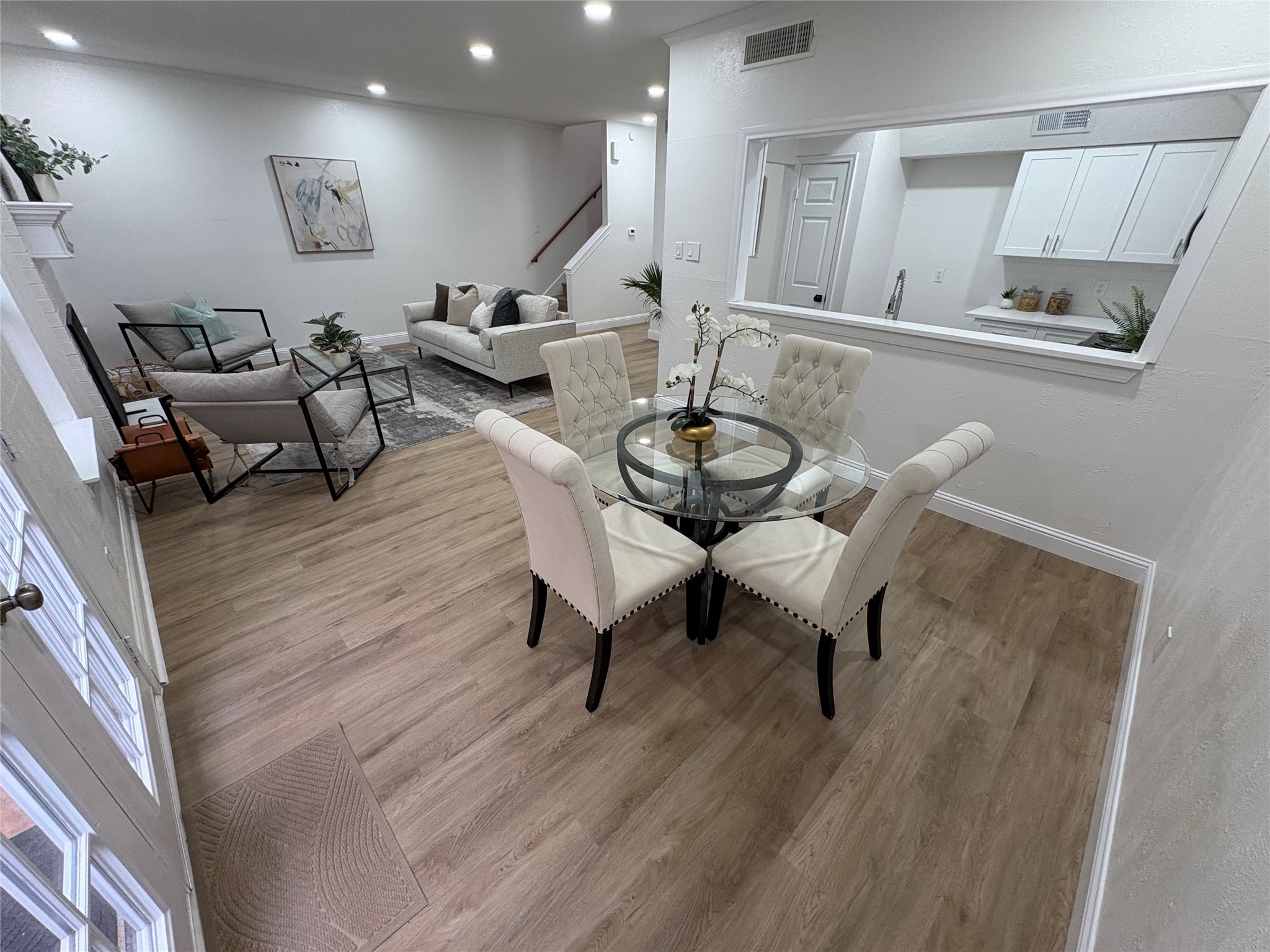6772 E Northwest Highway Dallas TX 75231