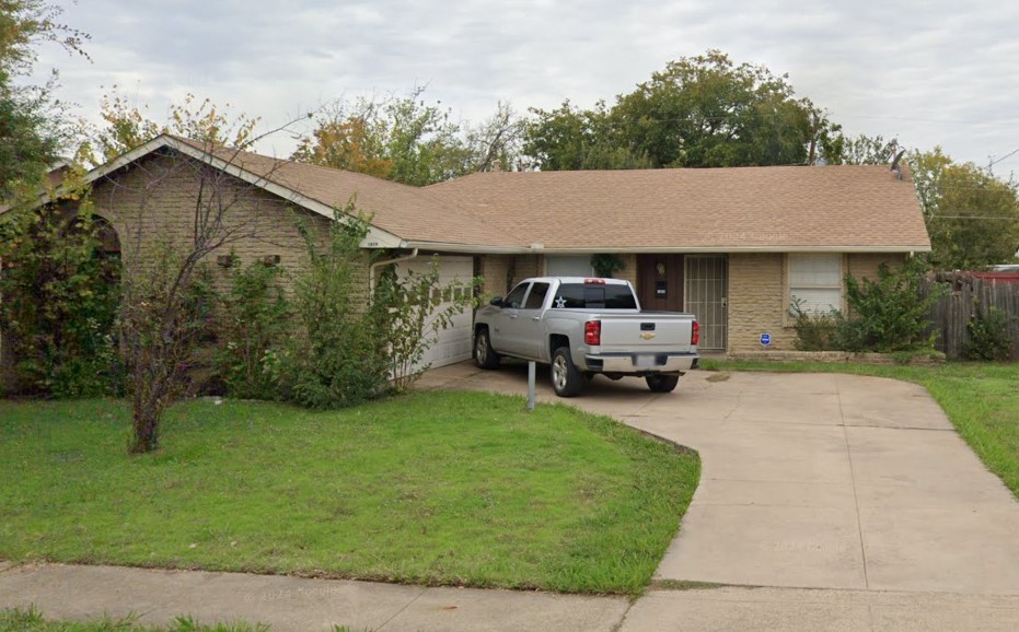 1854 Crooks Court Grand Prairie TX 75051