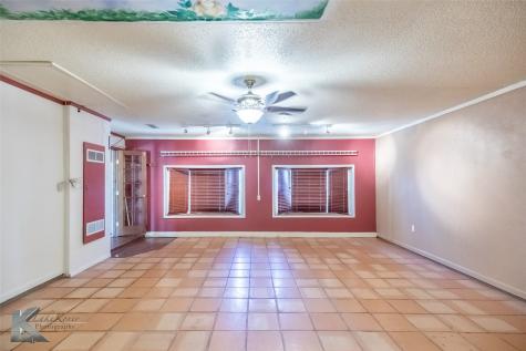809 Chanticleers Lane Abilene TX 79602