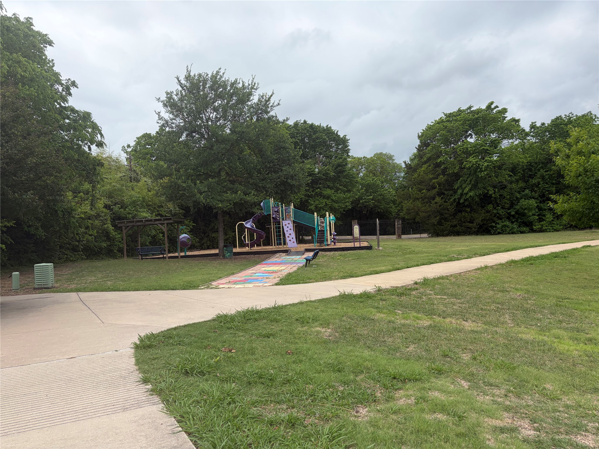 1827 Whitecliff Drive Duncanville TX 75137