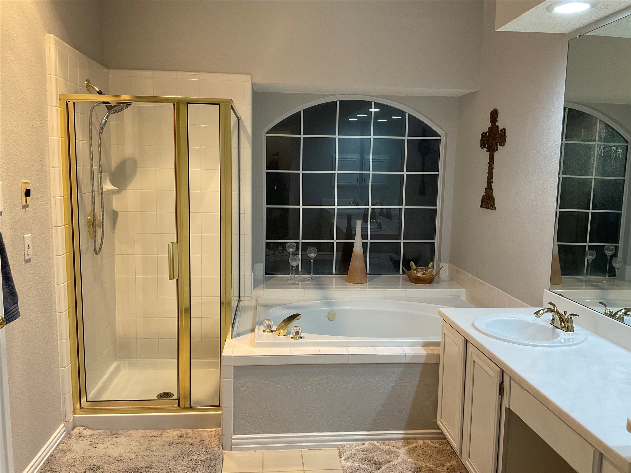 2102 Hunter Place Lane Arlington TX 76006