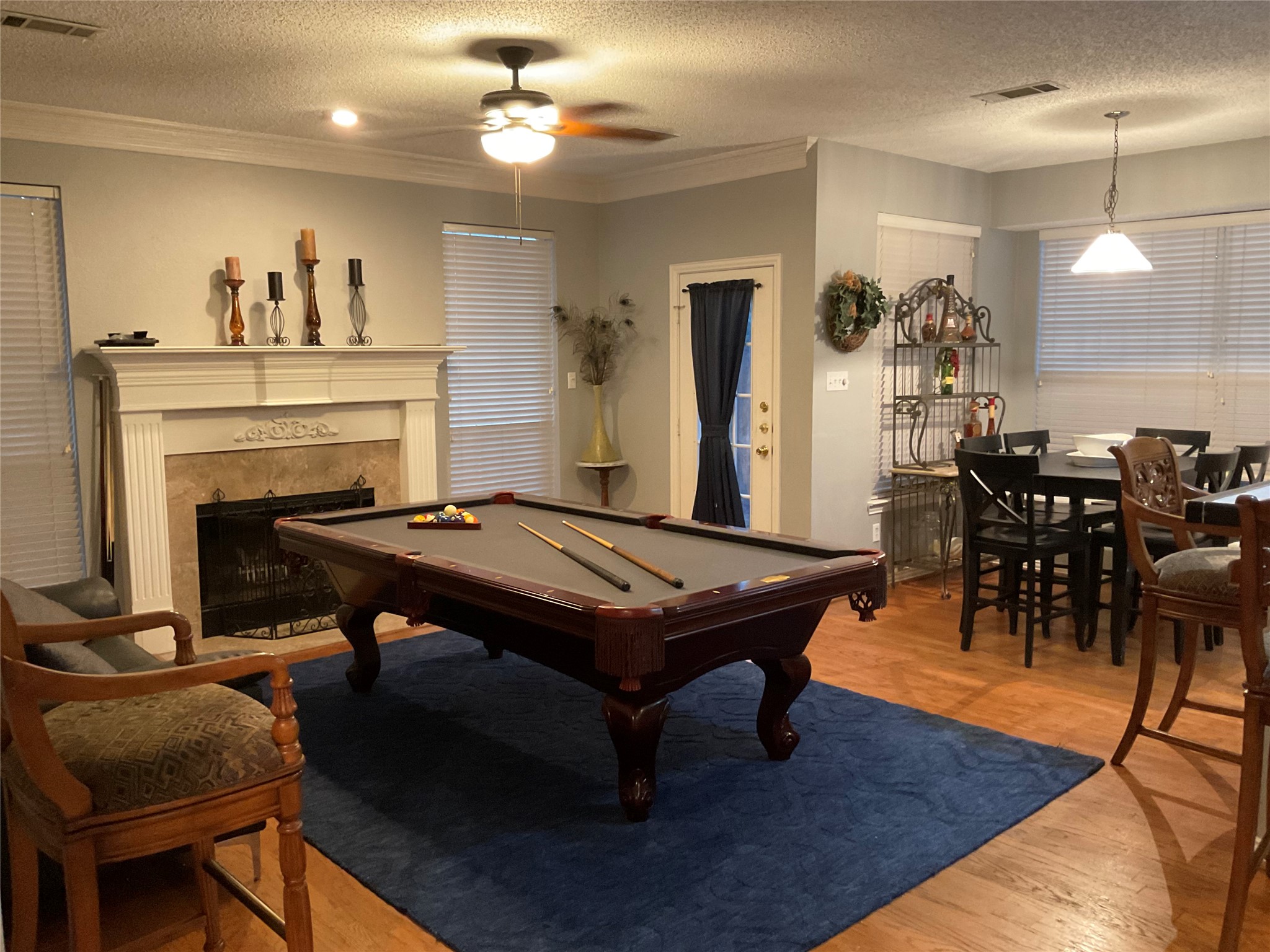 2102 Hunter Place Lane Arlington TX 76006