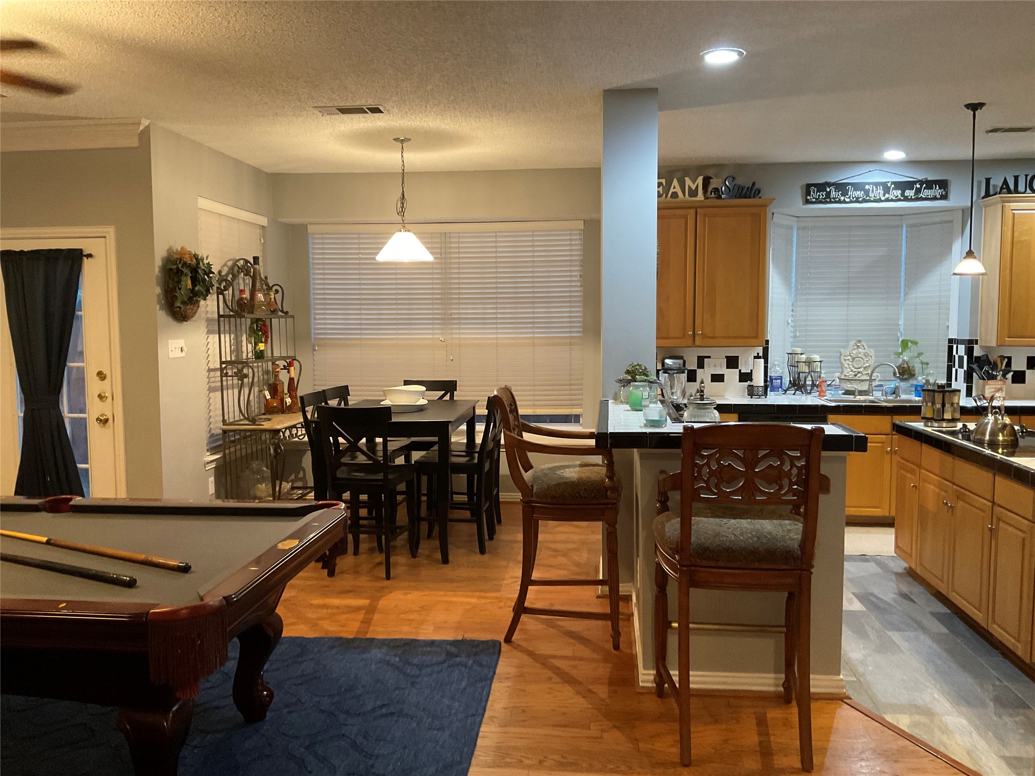 2102 Hunter Place Lane Arlington TX 76006
