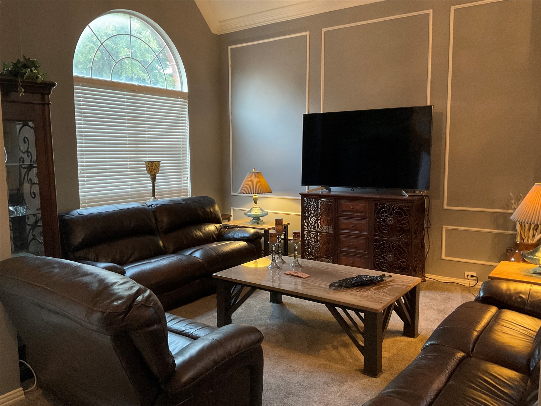 2102 Hunter Place Lane Arlington TX 76006