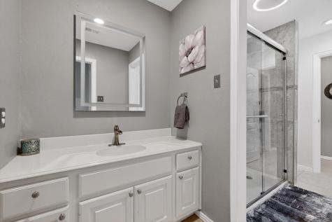 1808 Paddington Court Arlington TX 76017