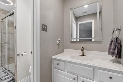 1808 Paddington Court Arlington TX 76017