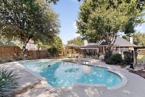 1808 Paddington Court Arlington TX 76017