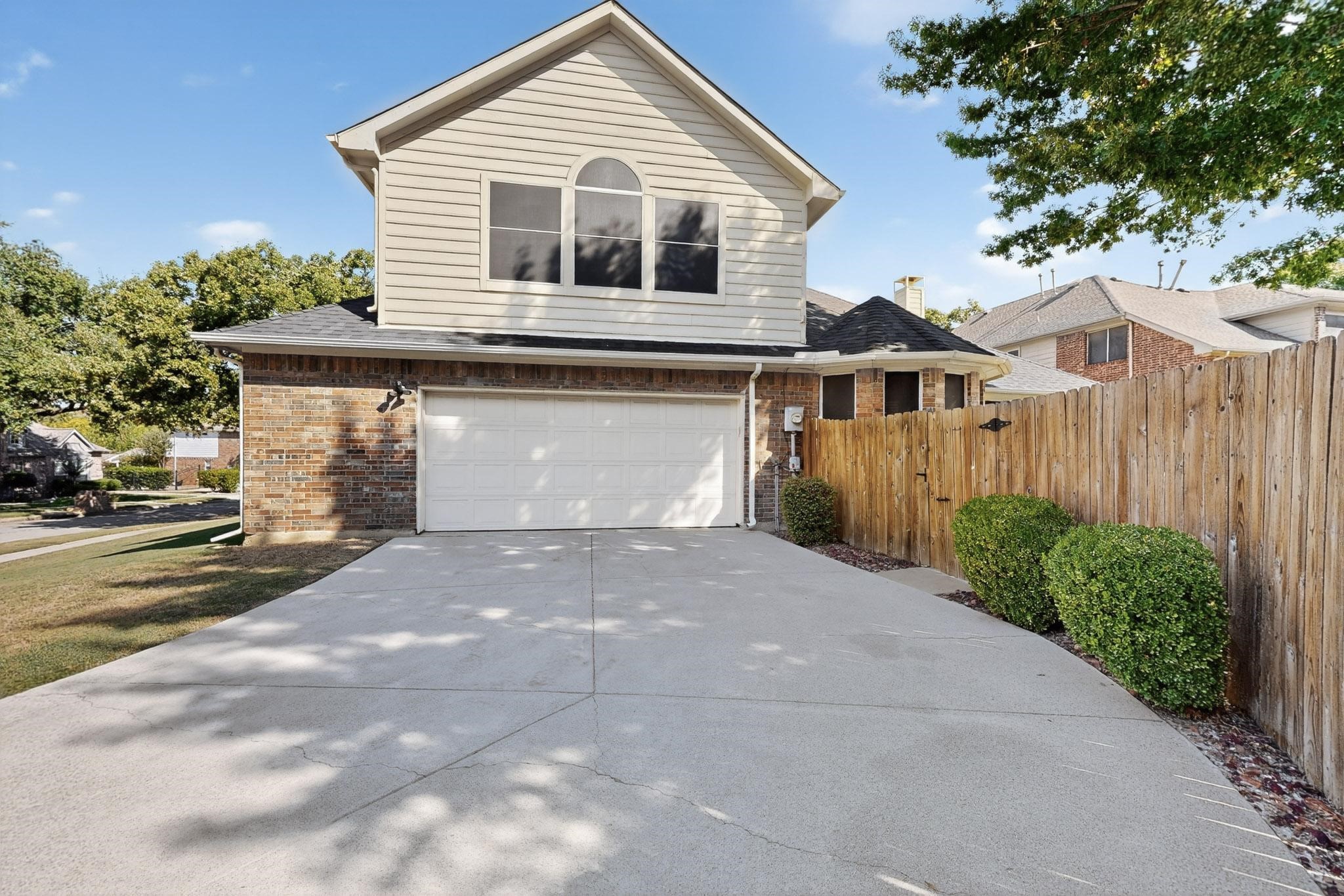 1808 Paddington Court Arlington TX 76017