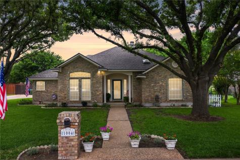 1004 Regina Drive Hewitt TX 76643