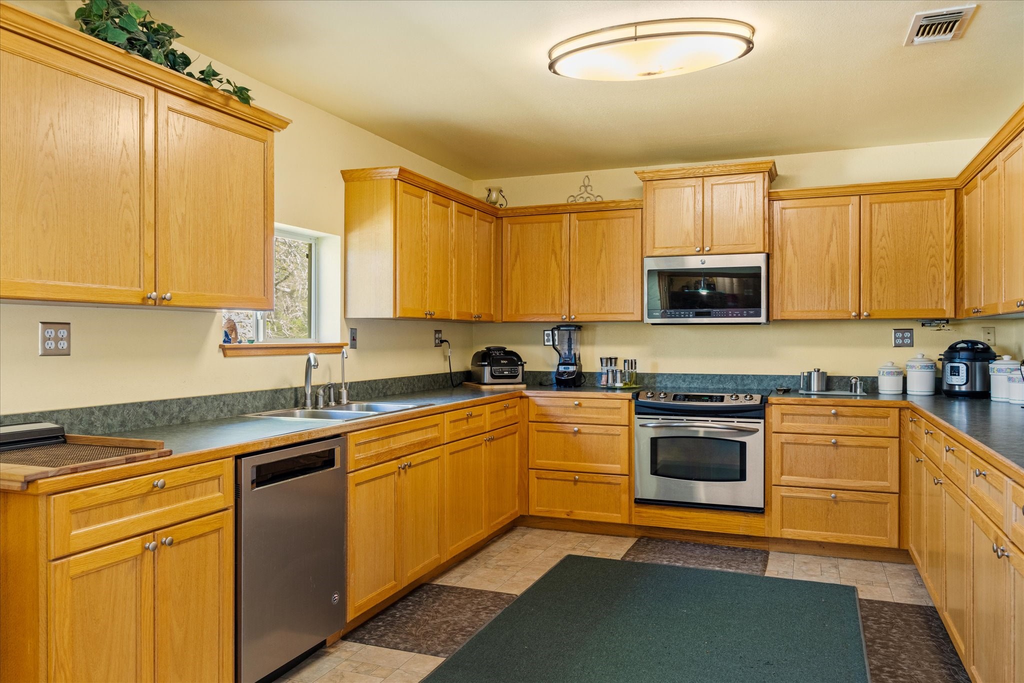 514 County Road 2495 Hico TX 76457