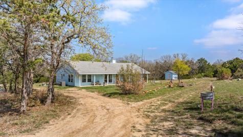 514 County Road 2495 Hico TX 76457