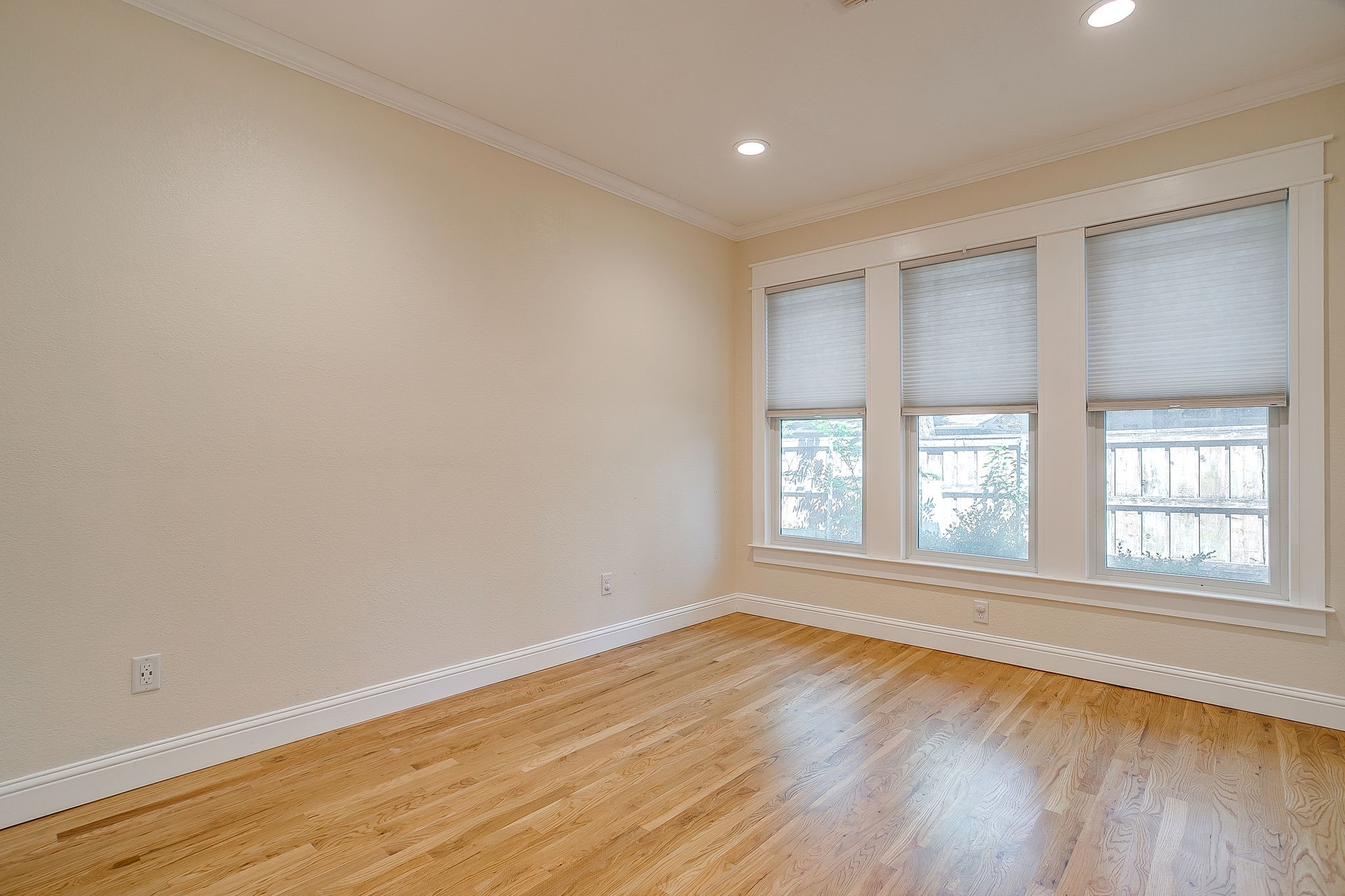 2208 Mistletoe Avenue Fort Worth TX 76110