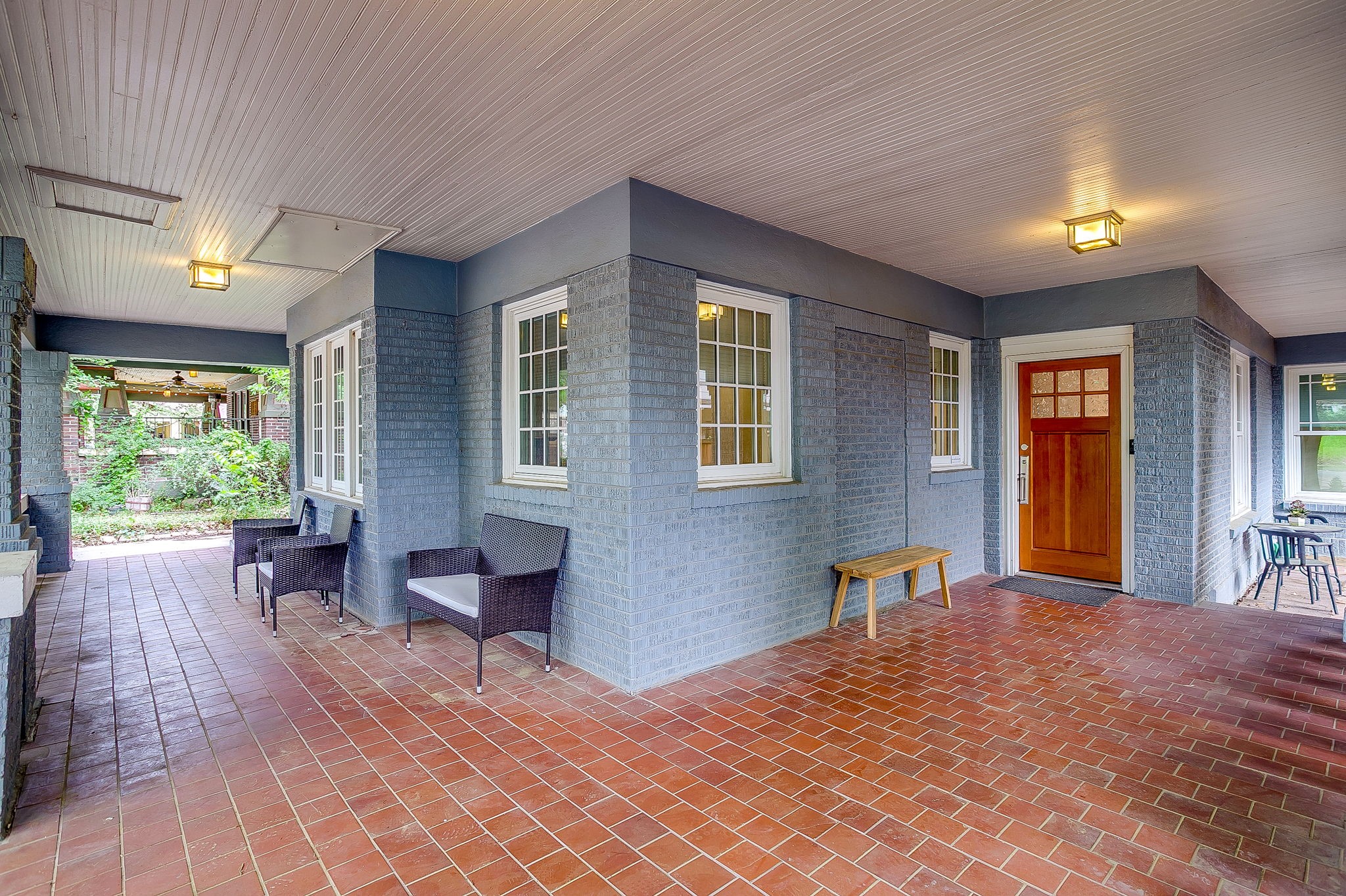 2208 Mistletoe Avenue Fort Worth TX 76110