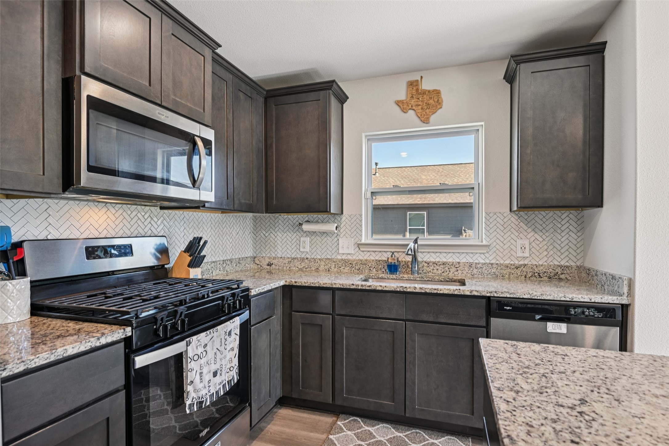2405 Stillwater Drive Ponder TX 76259