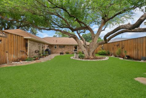 1600 Delaford Drive Carrollton TX 75007