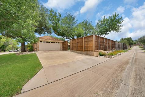 1600 Delaford Drive Carrollton TX 75007