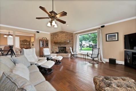 1600 Delaford Drive Carrollton TX 75007