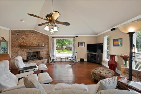 1600 Delaford Drive Carrollton TX 75007