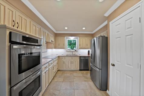1600 Delaford Drive Carrollton TX 75007