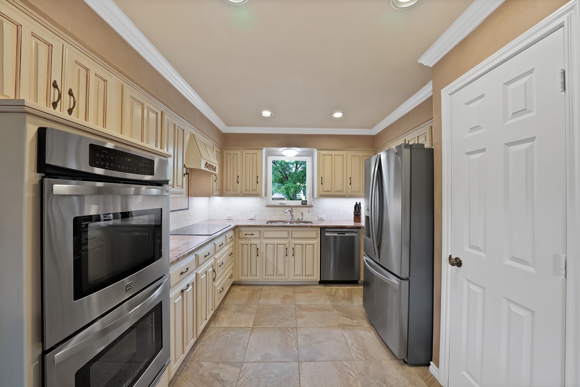 1600 Delaford Drive Carrollton TX 75007