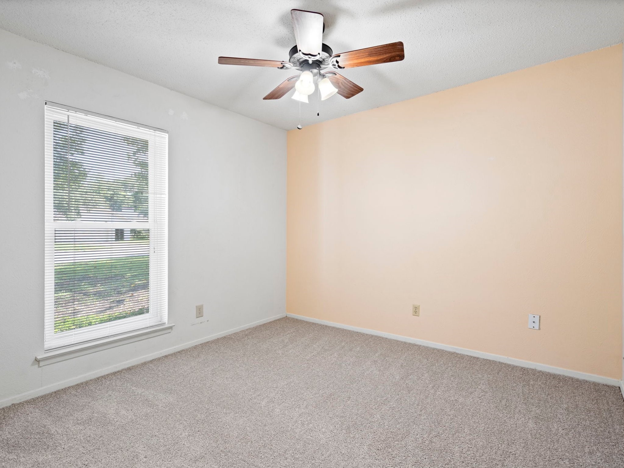 11240 Mccree Road Dallas TX 75238