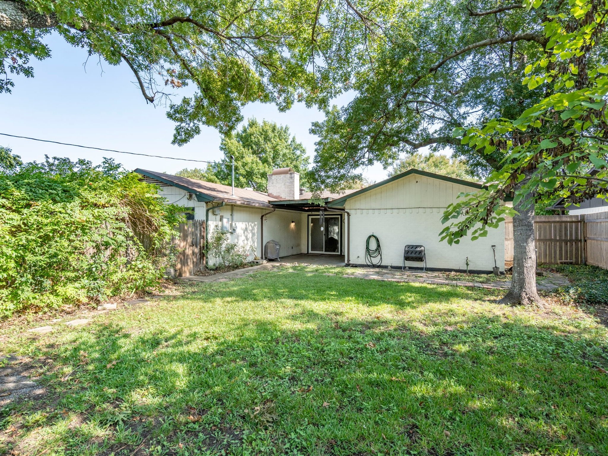 11240 Mccree Road Dallas TX 75238