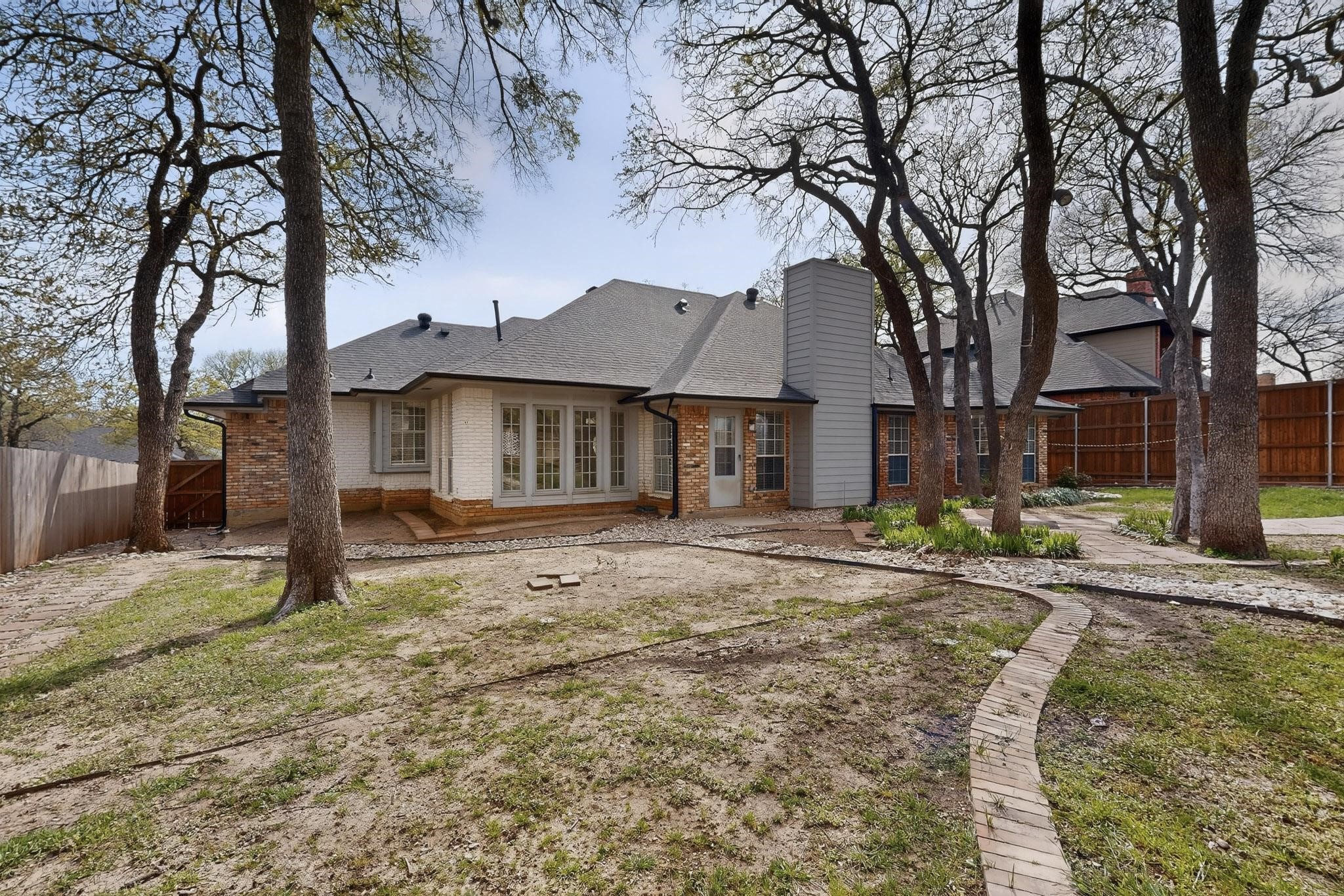 1405 Briar Drive Bedford TX 76022