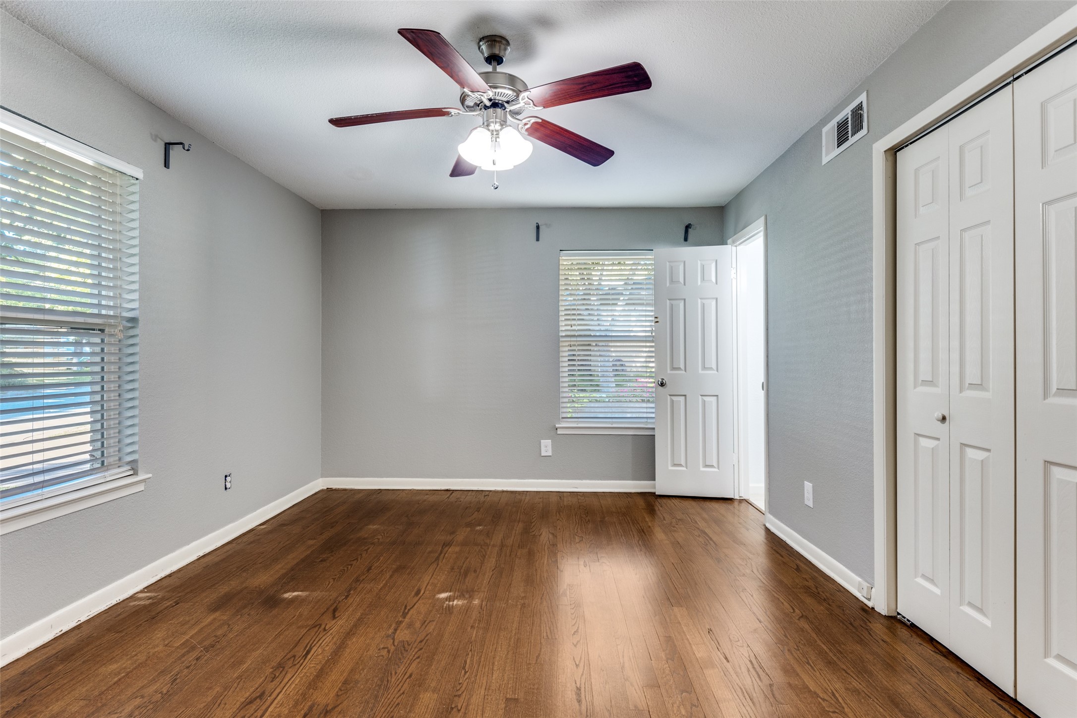 8022 Claremont Drive Dallas TX 75228
