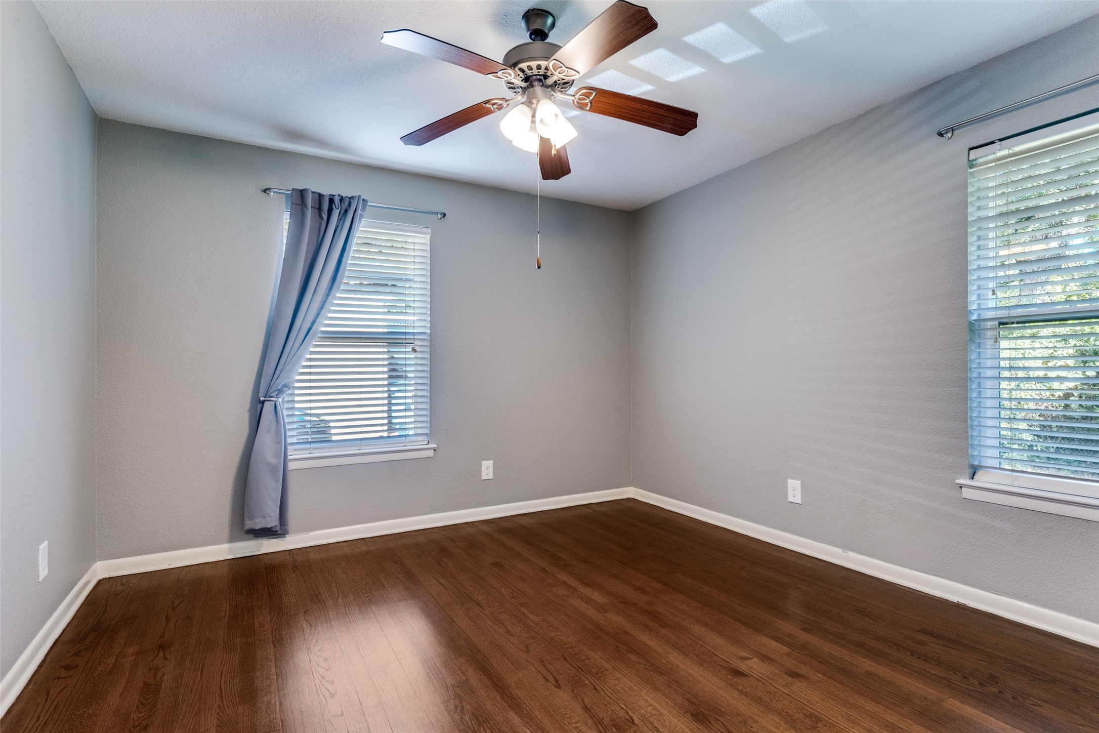 8022 Claremont Drive Dallas TX 75228