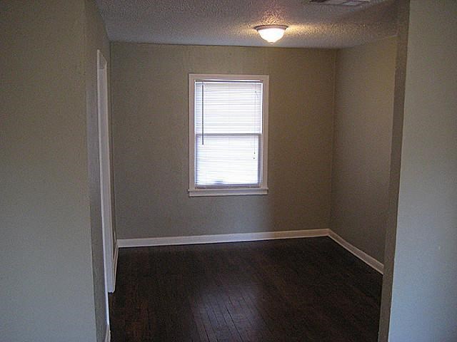 2800 W Bewick Street Fort Worth TX 76109