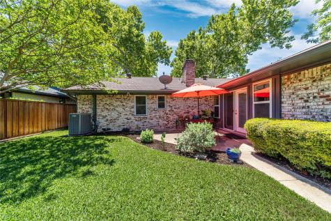 8435 Suncrest Drive Dallas TX 75228