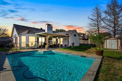 924 Bridgewater Lane Mesquite TX 75181