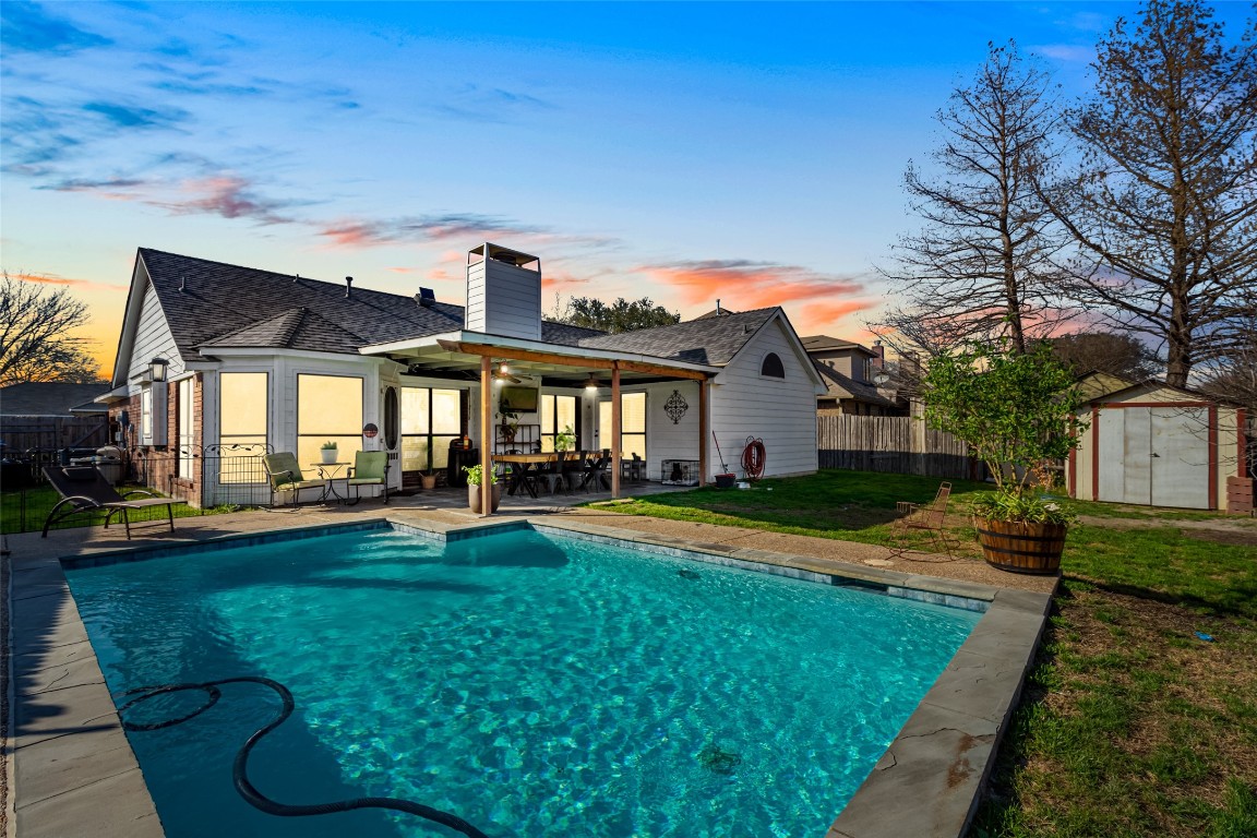924 Bridgewater Lane Mesquite TX 75181