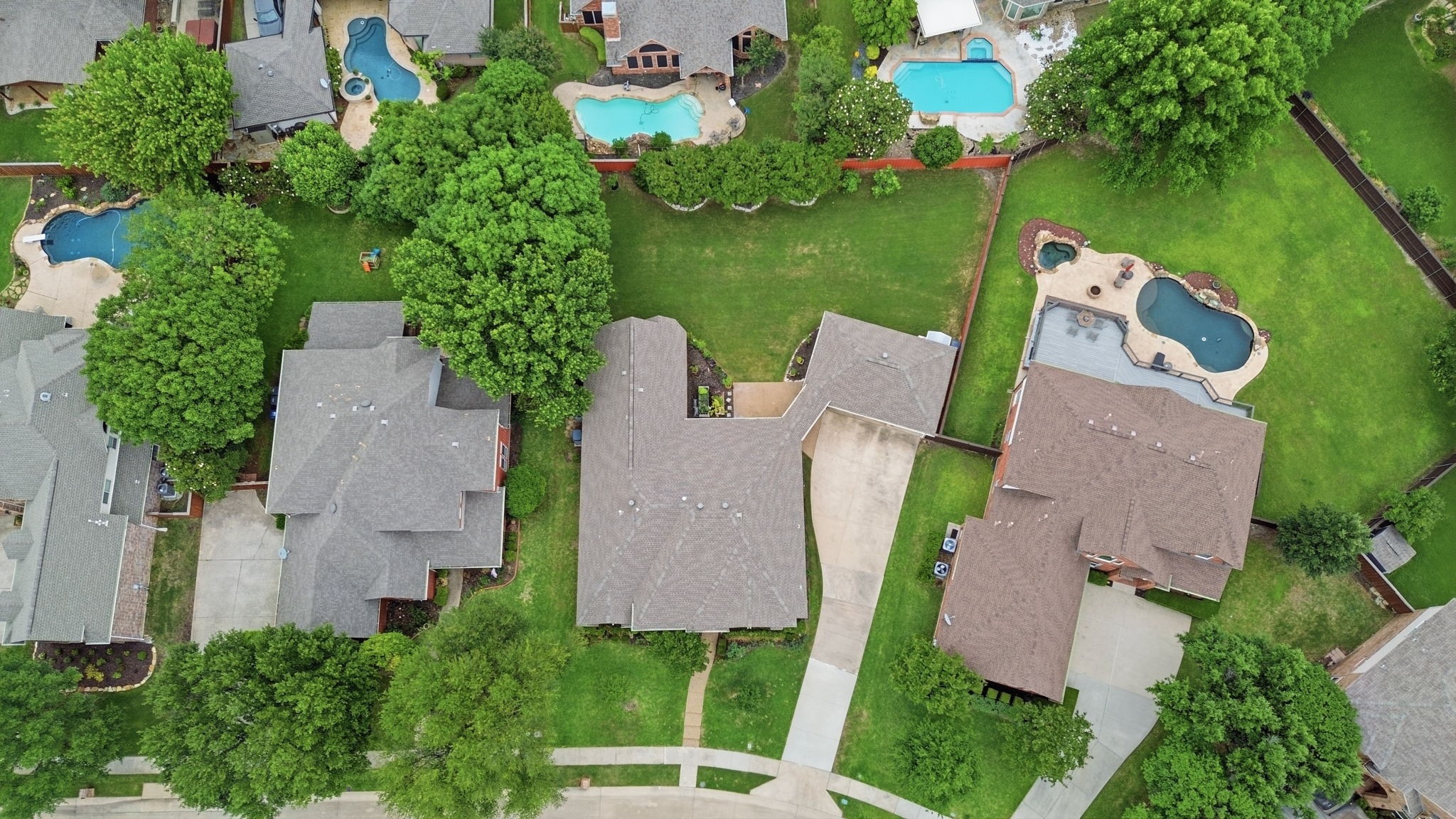 2709 Greenview Drive Mckinney TX 75072