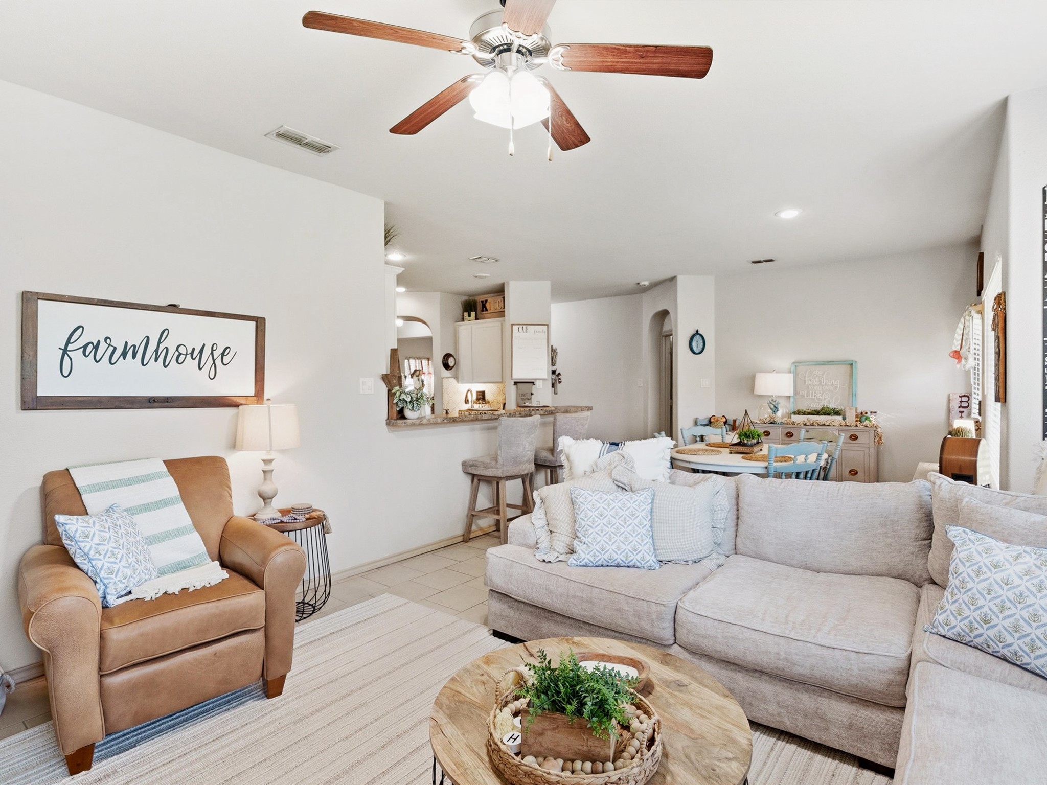 5135 Crystal Lake Avenue Krum TX 76249