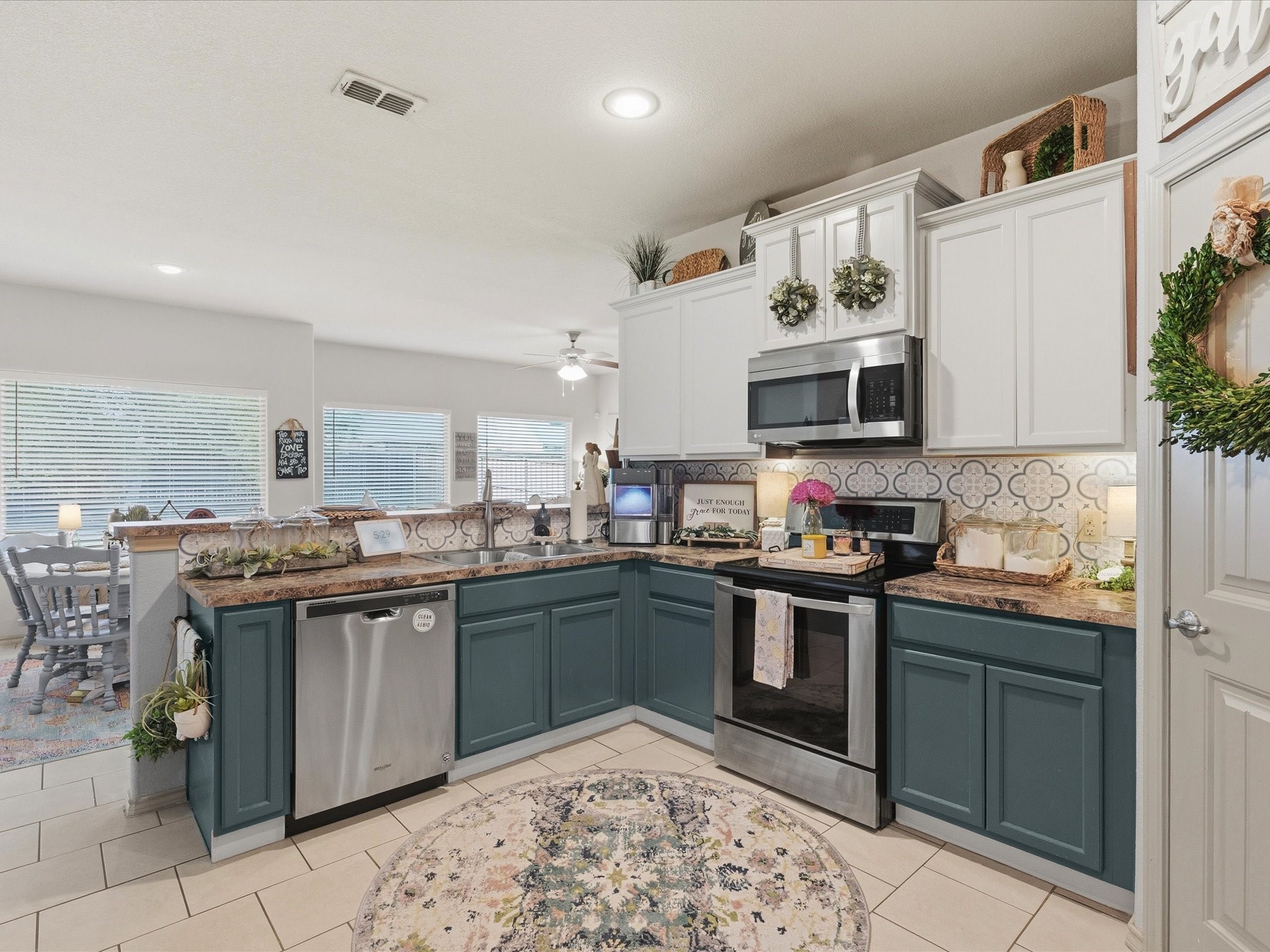 5135 Crystal Lake Avenue Krum TX 76249